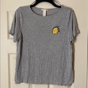 H&M Grey Embroidered Lemon Shirt Size Medium